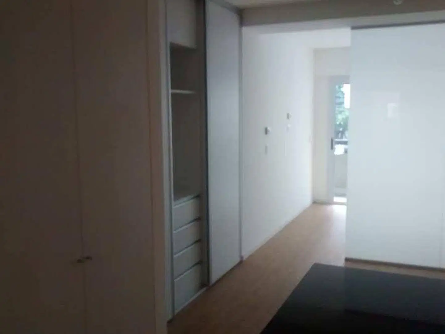 DEPARTAMENTO MONOAMBIENTE AL FRENTE CON BALCON 2