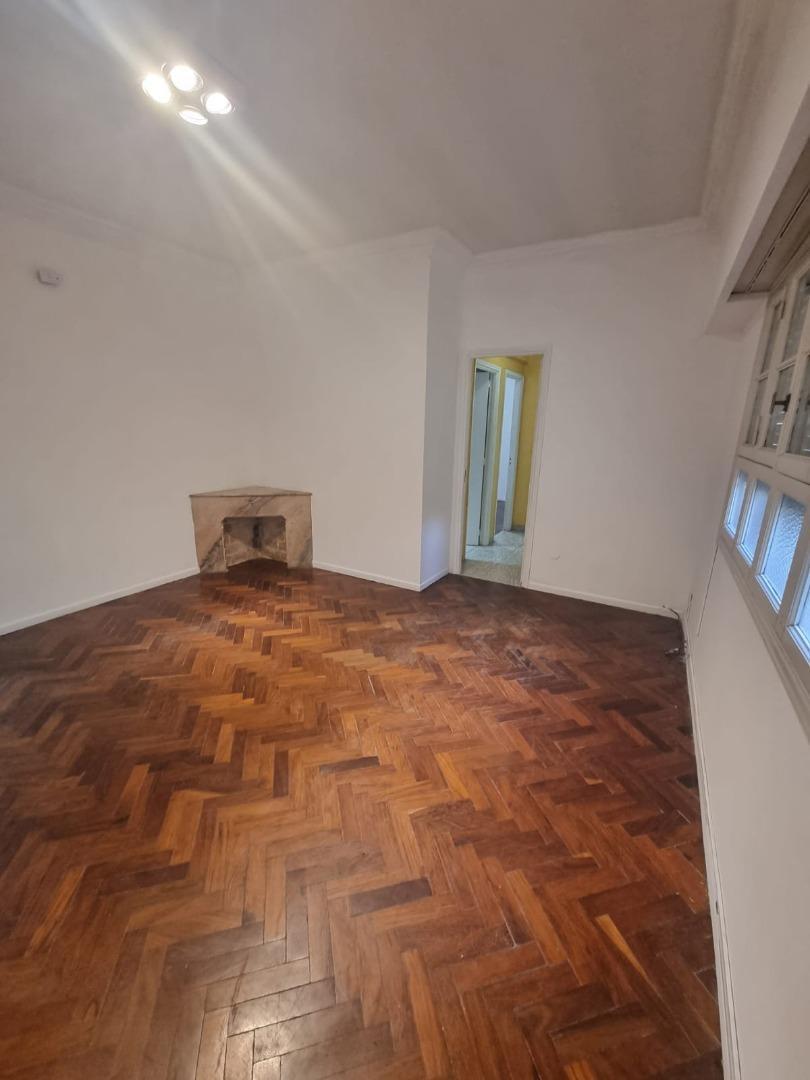 Foto de DEPARTAMENTO 3 AMB 1ER PISO POR ESCALERA QUINCHO Y PARRILLA, imagen 3