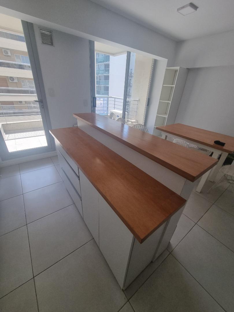 Foto de DEPARTAMENTO MONOAMBIENTE AL FRENTE CON BALCON AMOBLADO, imagen 4