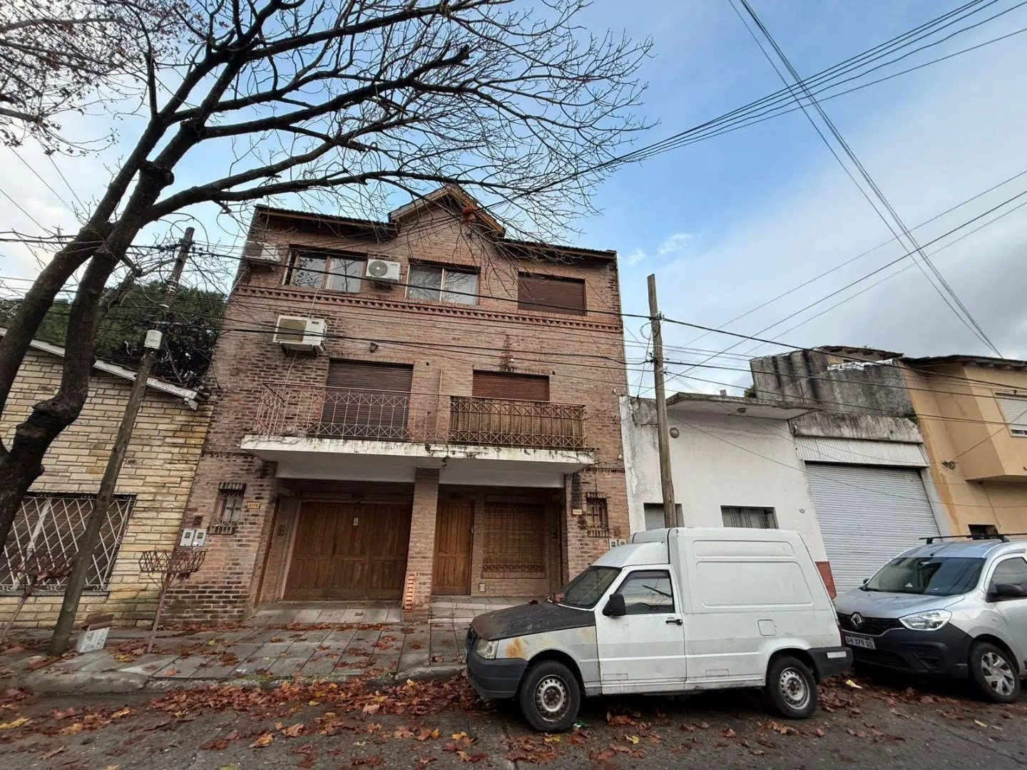 Casa 4 ambientes. | ramon castro al 2700 4