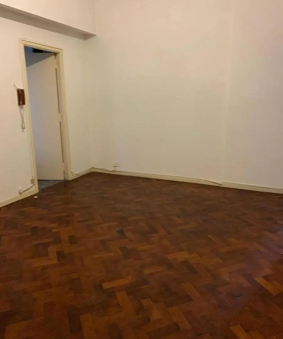Venta Departamento de 40 m² 2 ambientes- Monserrat - Bernardo Irigoyen y Adolfo Alsina 4