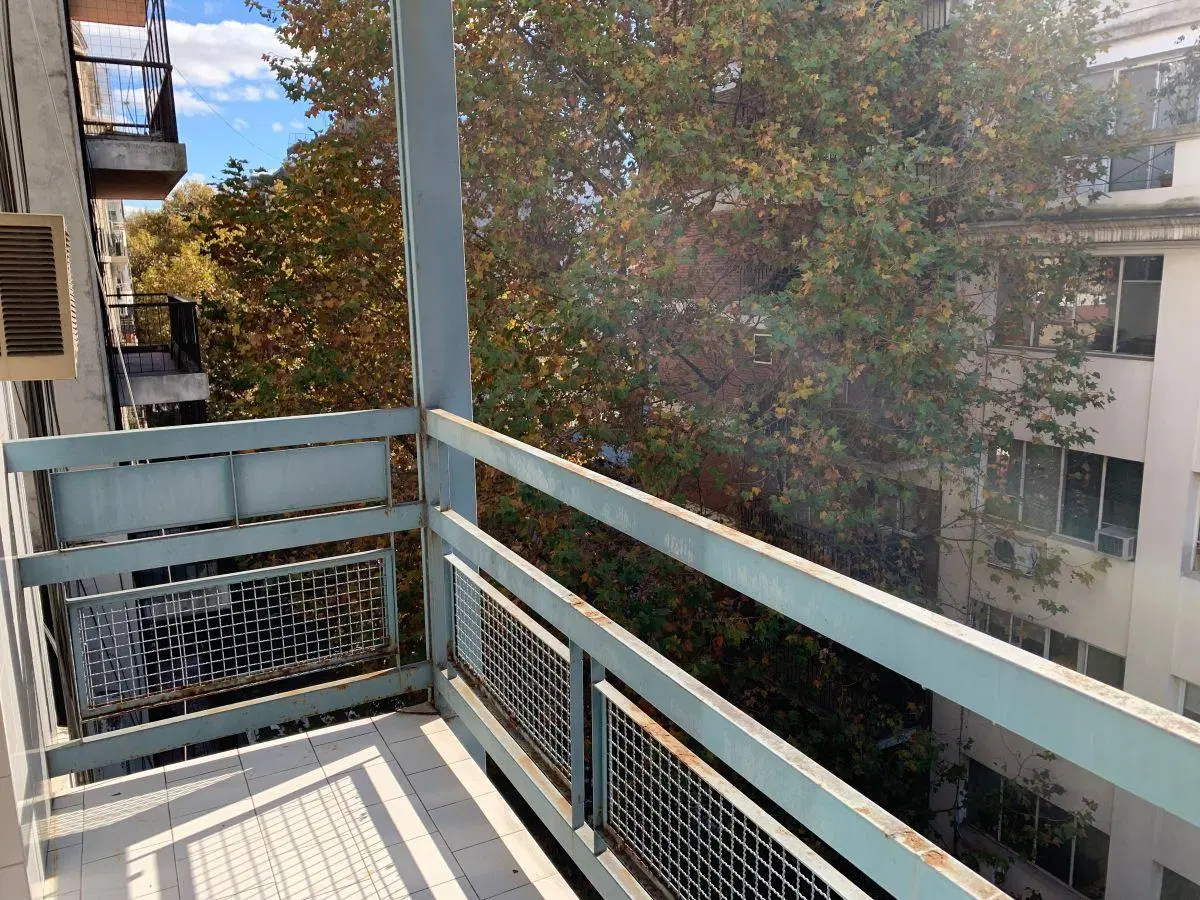 Venta Monoambiemte balcón luminoso en Balvanera- Sarmiento y Riobamba 3