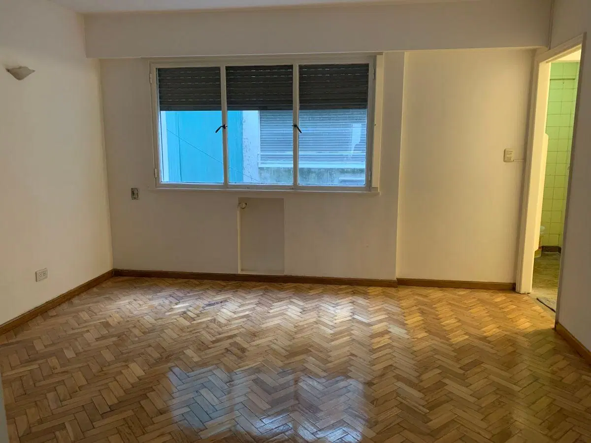 Departamento de 40 m2 2amb contrafrente en alquiler en Recoleta 2
