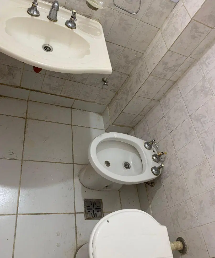 Departamento de 40 m2 2amb contrafrente en alquiler en Recoleta 5
