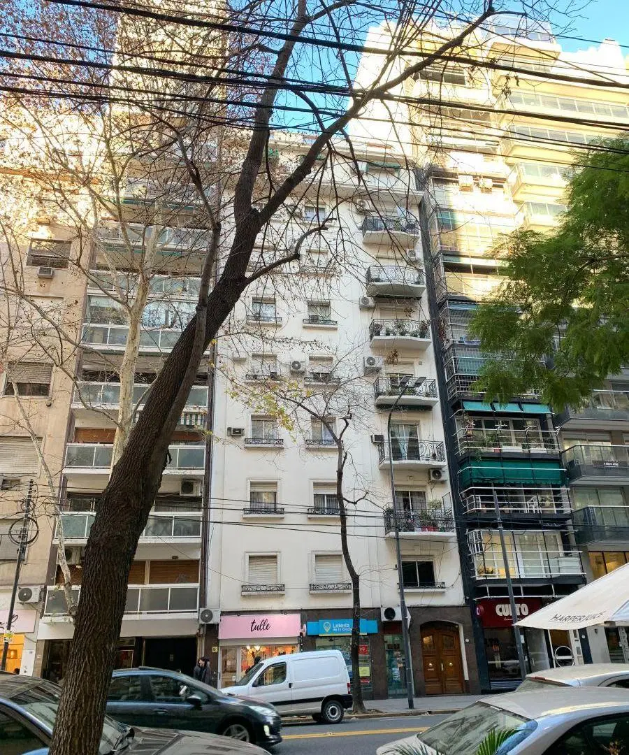 Depto 3 amb en Alquiler de 60 m² contrafrente-Recoleta- Av. Pueyrredón y French. 5