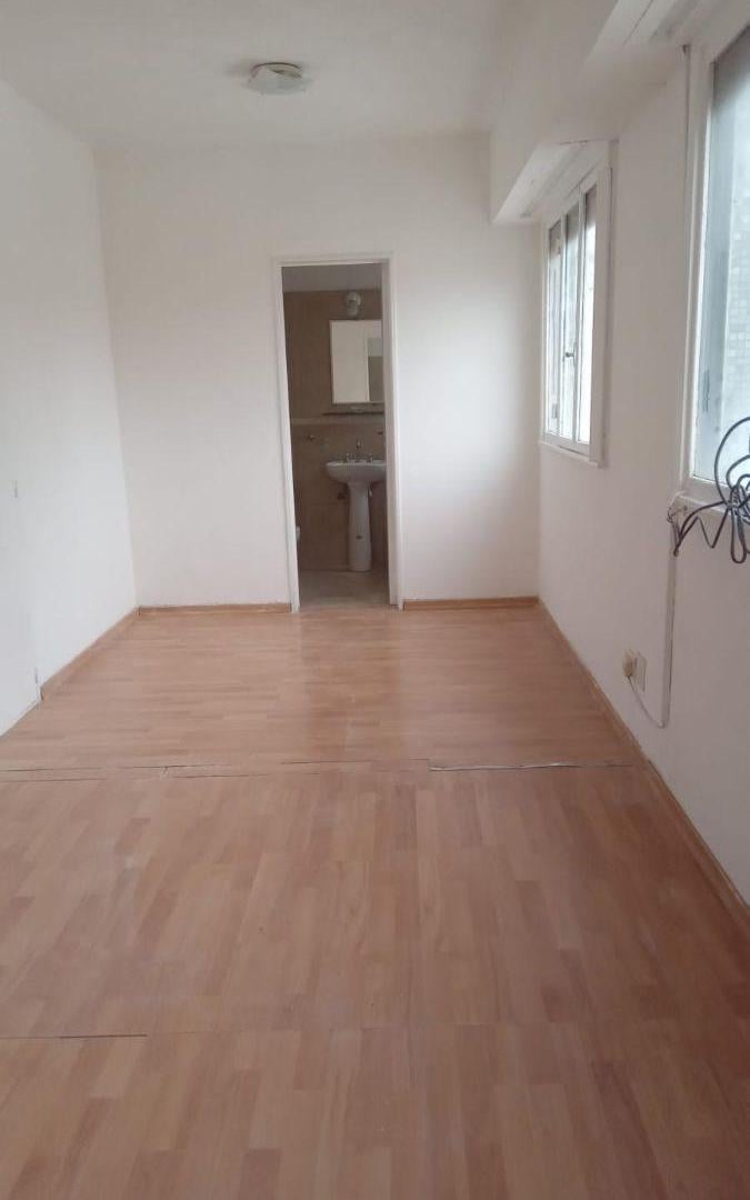 Foto de Monoambiente de 31 m² Luminoso excelente ubicación ctfre-Caballito, imagen 3