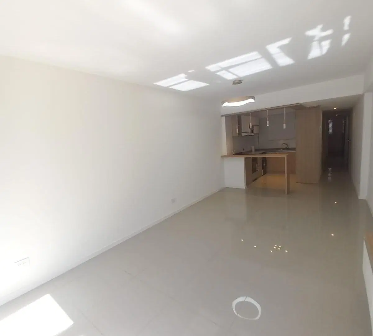 3 ambientes Bolivar y Colon 124.900 dolares 3
