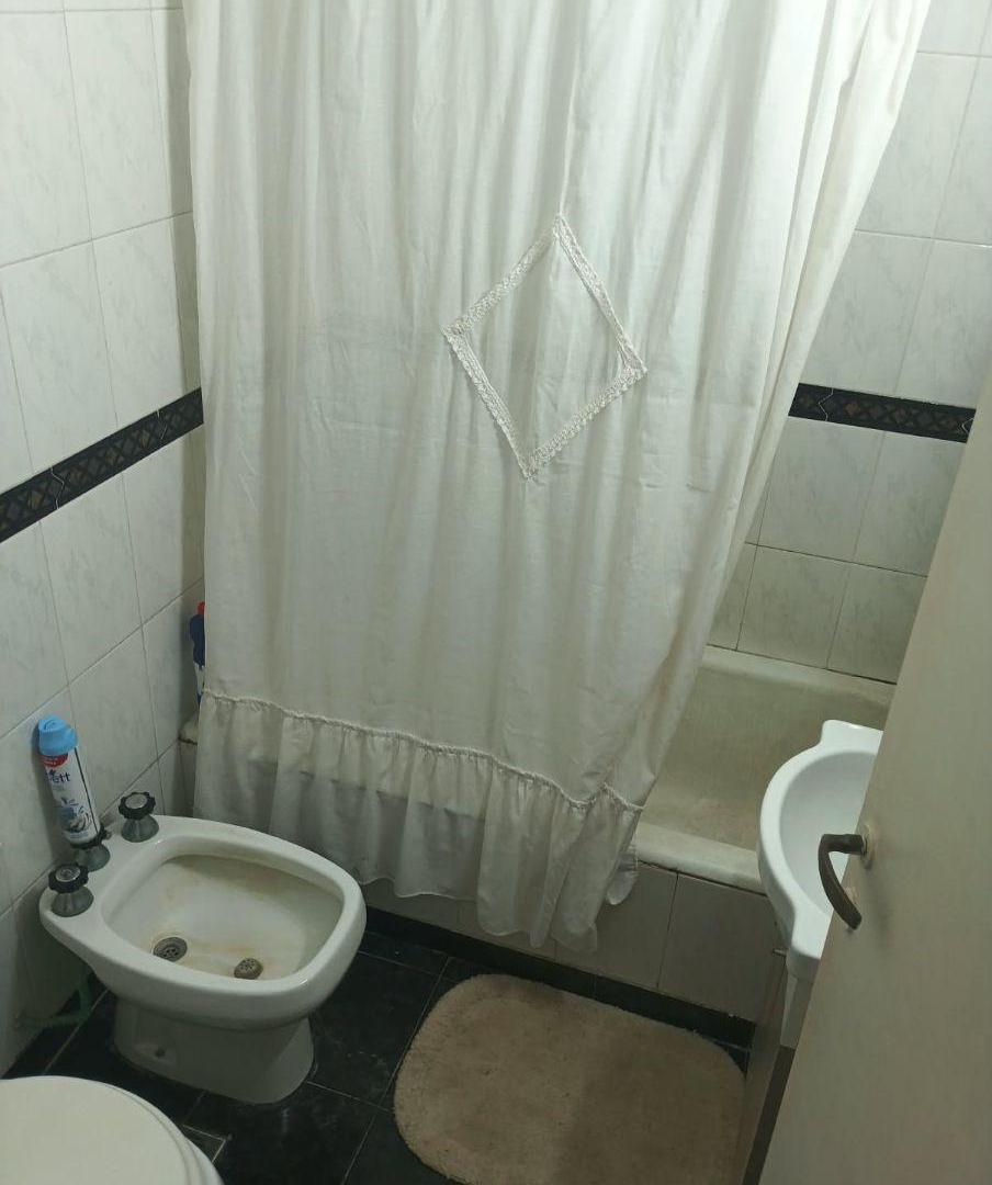 Foto de DOS AMBIENTES PLAZA COLON 47.000 DOLARES, imagen 3