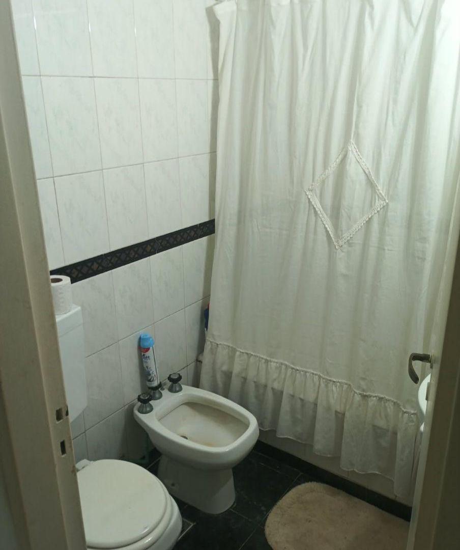 Foto de DOS AMBIENTES PLAZA COLON 47.000 DOLARES, imagen 5
