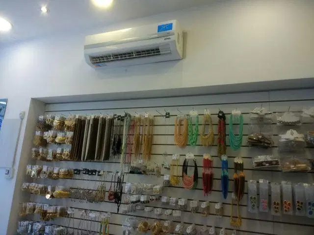 BALVANERA LOCAL EN ALQUILER PASO Y CORRIENTES 4