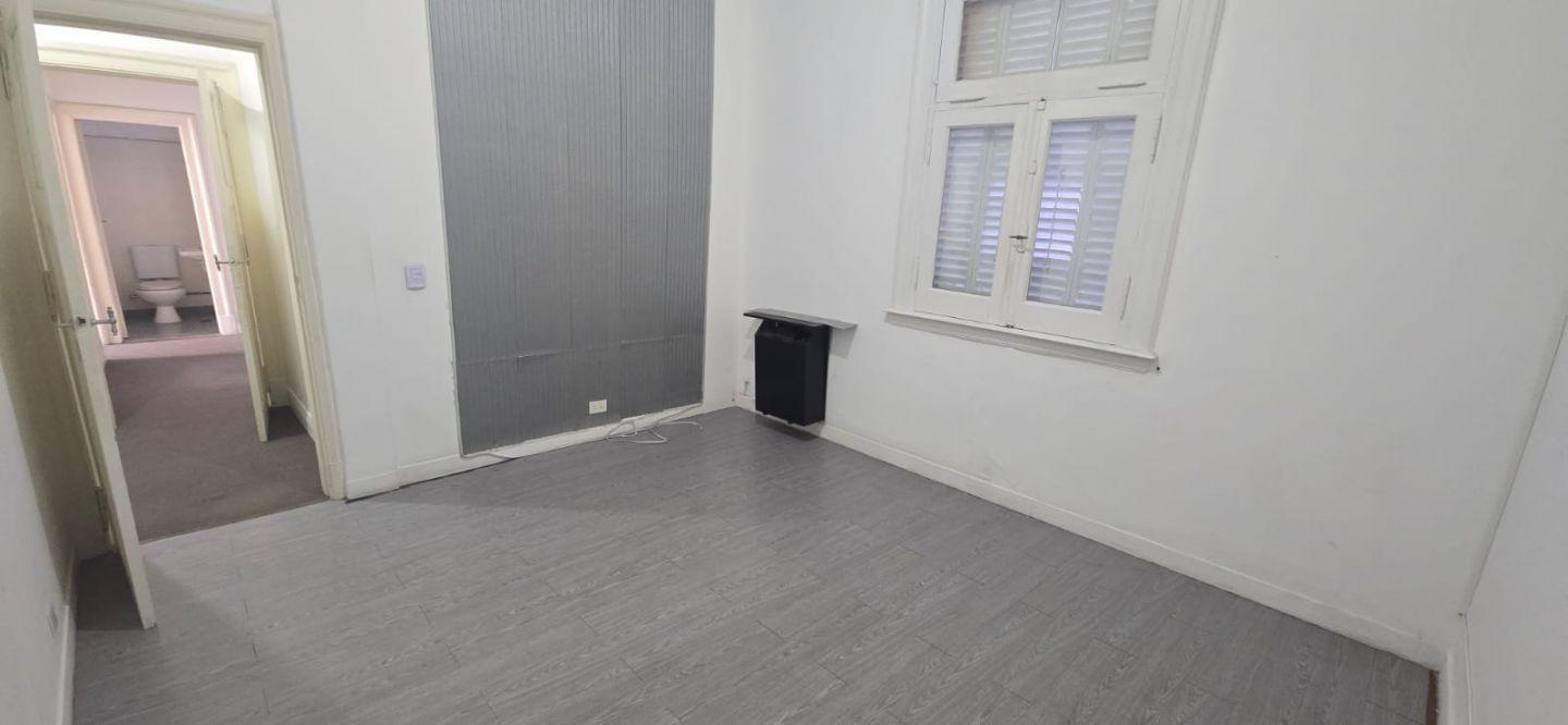 Foto de BALVANERA OFICINA EN ALQUILER, imagen 1