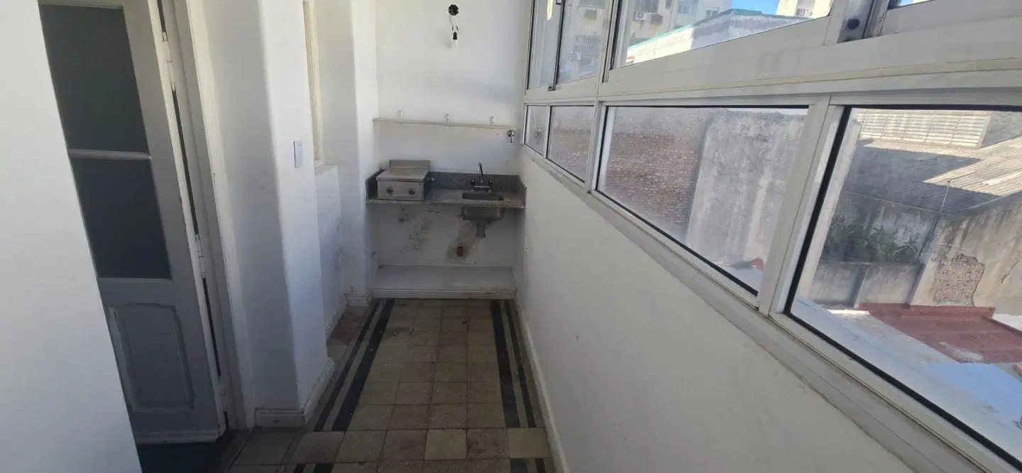 BALVANERA OFICINA EN ALQUILER 8