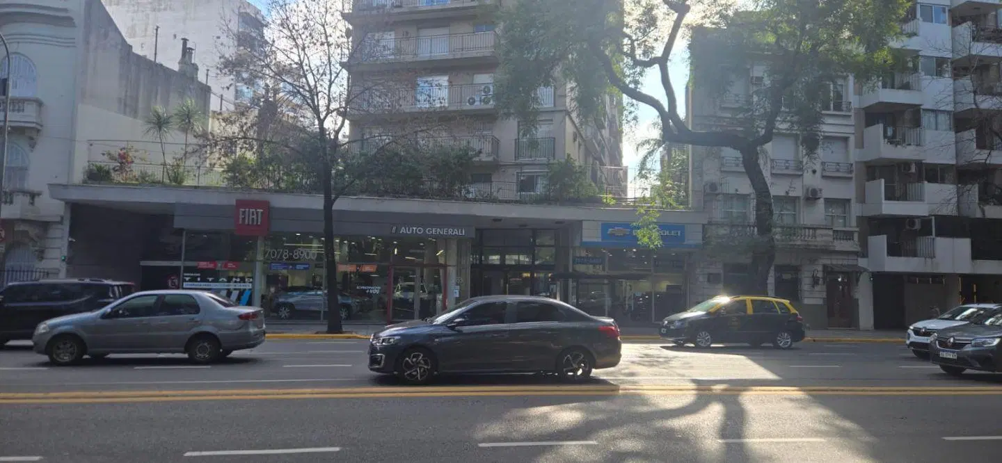 VENTA SEMIPISO 4 AMBIENTES FRENTE AL JARDÍN BOTÁNICO OPORTUNIDAD!!! 4