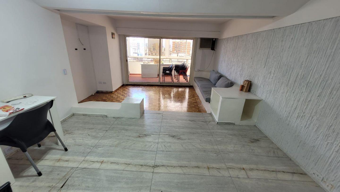 Foto de OPORTUNIDAD !! VENTA DEPARTAMENTO EN BALVANERA PISO ALTO MUY LUMINOSO, imagen 2