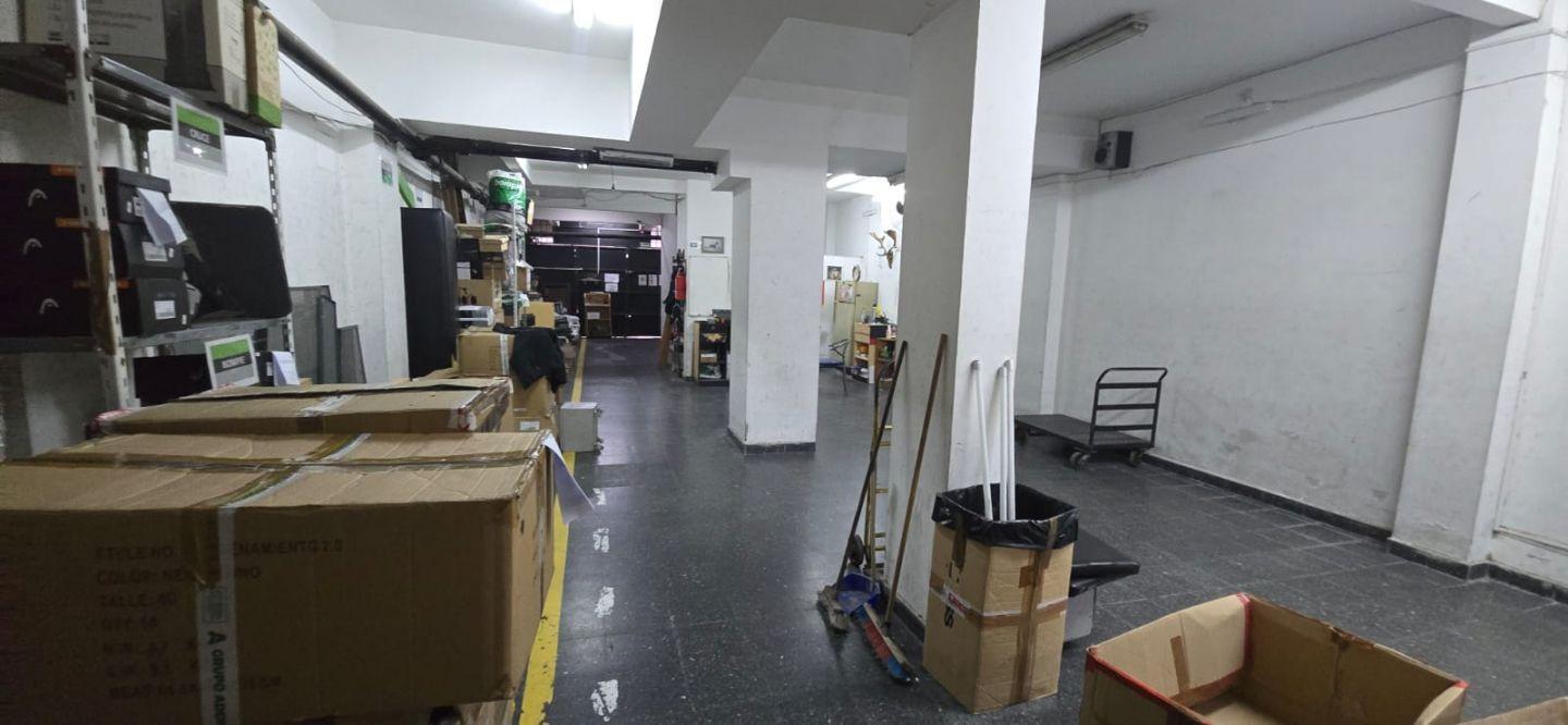 Foto de BALVANERA LOCAL / DEPÓSITO EN VENTA, imagen 2