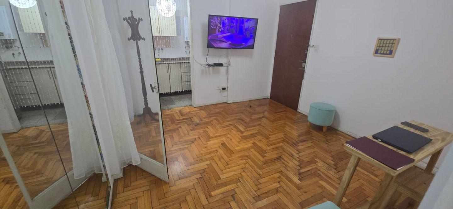 Foto de VENTA 2 AMBIENTES RECOLETA OPORTUNIDAD!!!, imagen 2