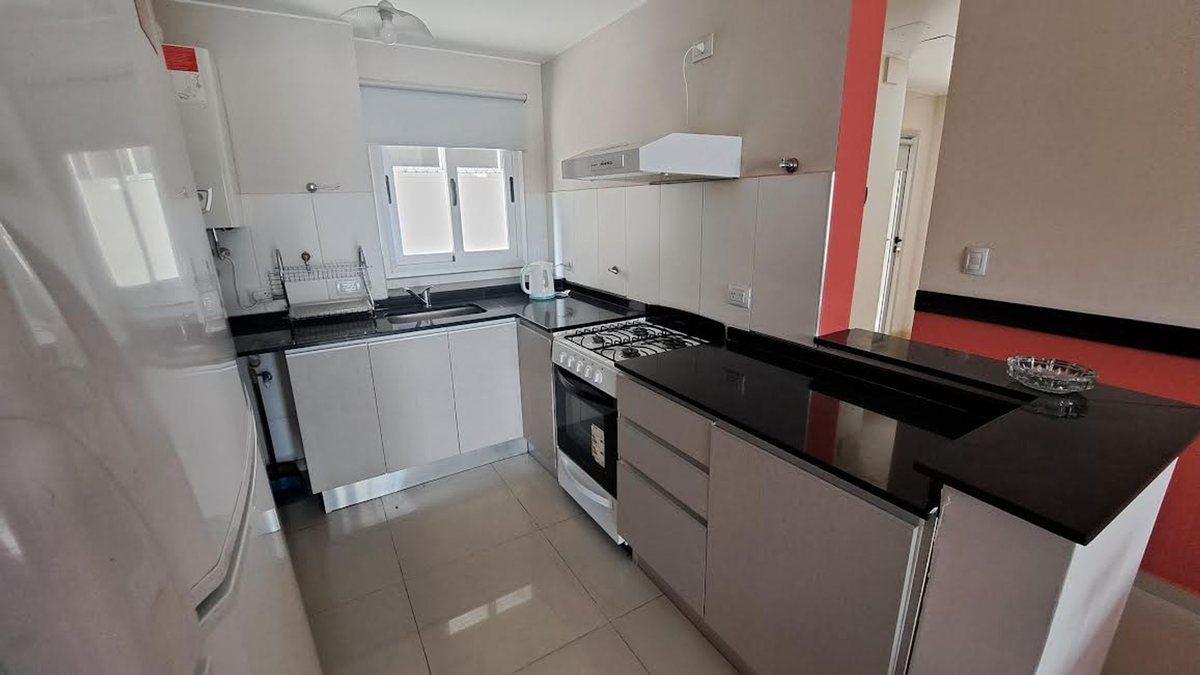 Venta Departamento 2 Dorm. con Cochera Vcp 3