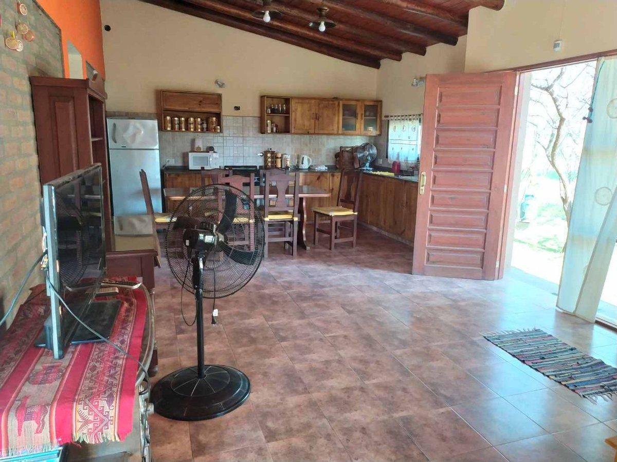 Venta Casa 3 Dorm con Pileta Anisacate 3