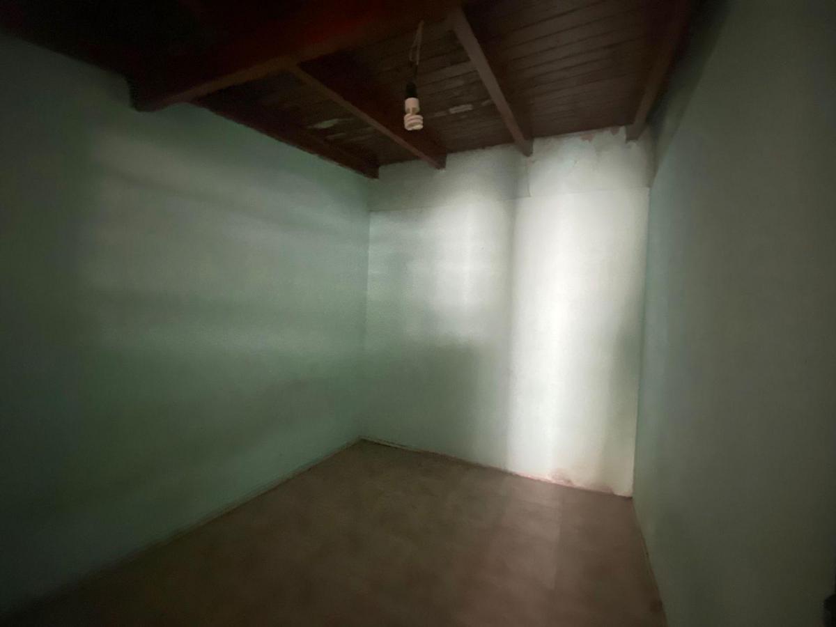 Venta Casa a Reciclar Guemes 3