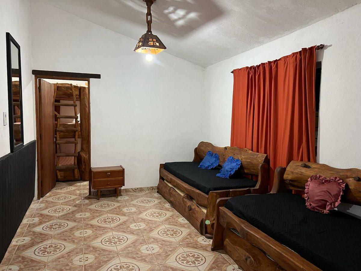 Vendo Casas en Villa Sta Cruz del Lago con Pileta 4