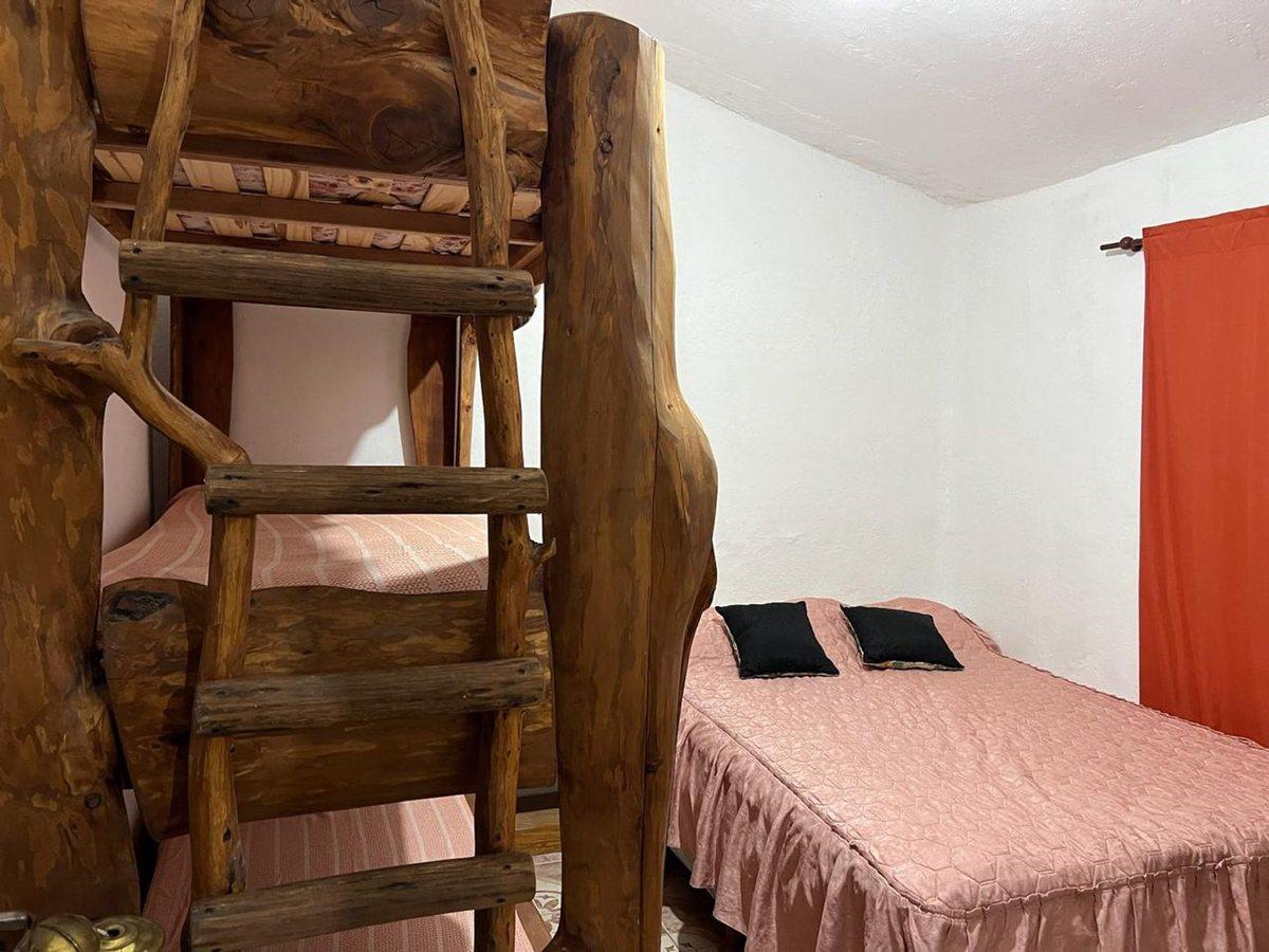 Vendo Casas en Villa Sta Cruz del Lago con Pileta 1