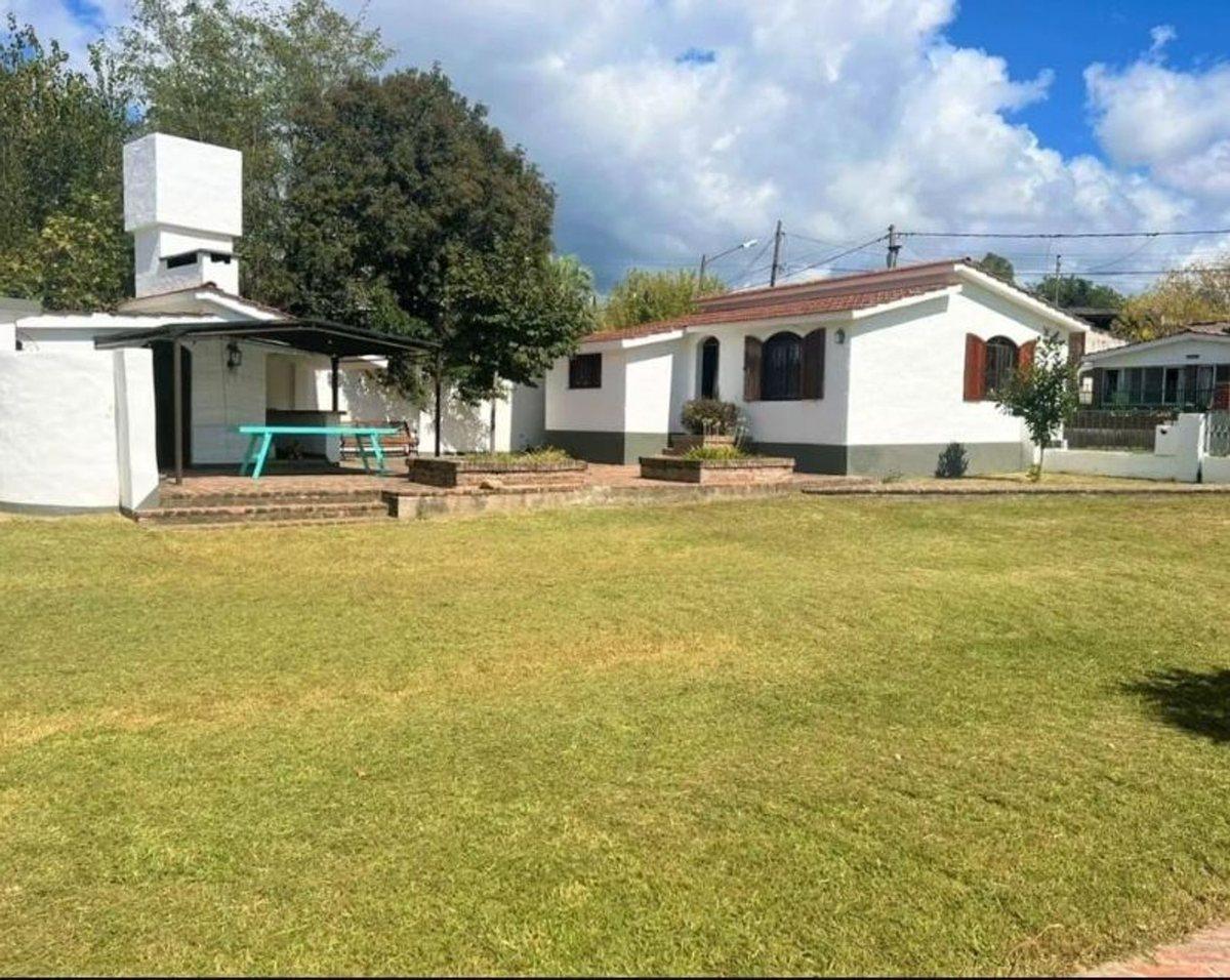 Venta Casa 3 Dorm. en Tanti Gran Parque 3
