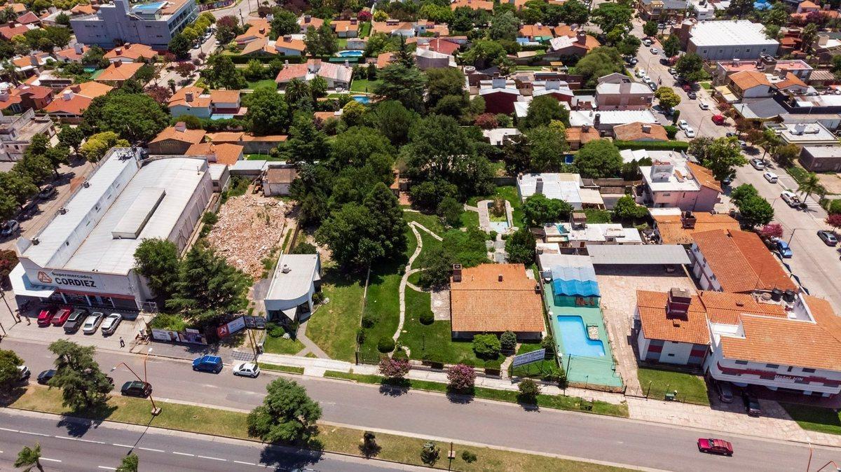 Venta Lote Carlos Paz Av San Martín de 1600 m 3