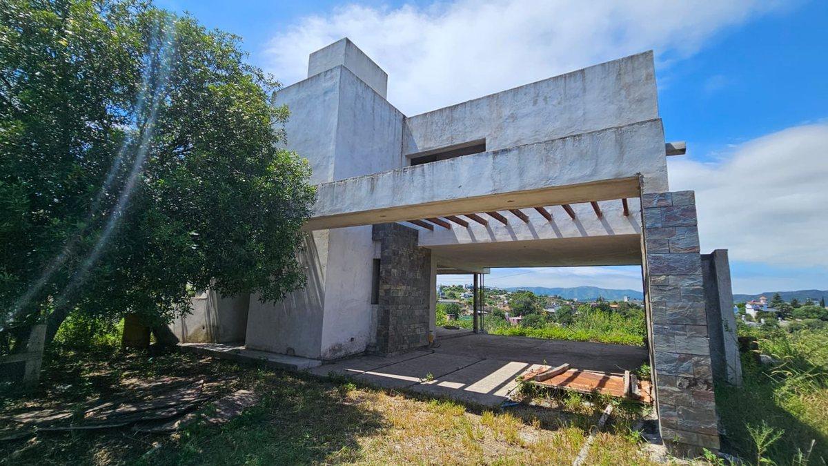 Remax Vende en Pozo Casa Categoria Villa del Lago 5
