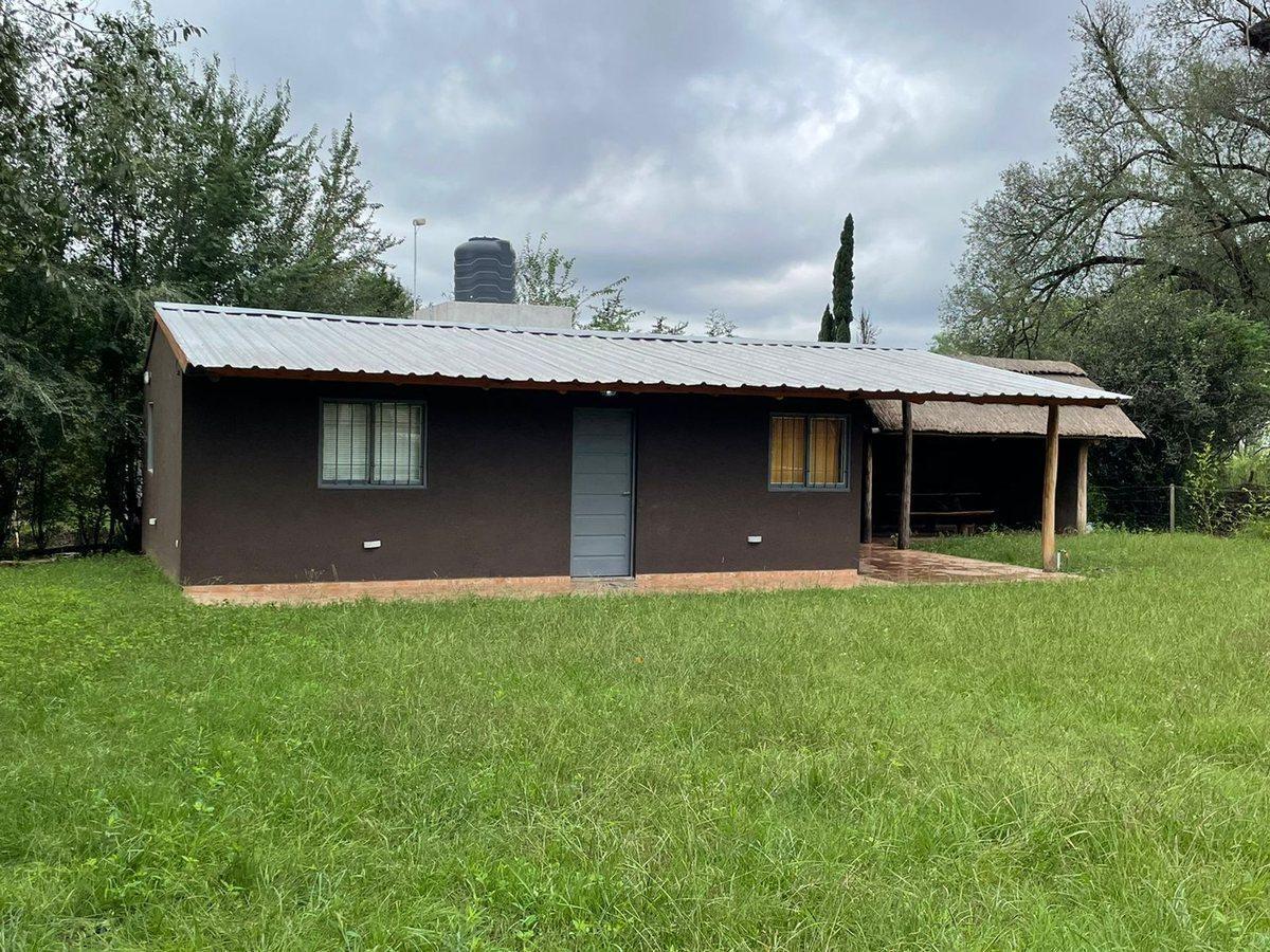 Venta Casa 2 Dorm con Pileta Potrero de Garay 5