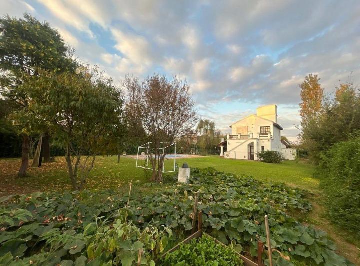 Venta Casa La Herradura Barrio Cerrado 4