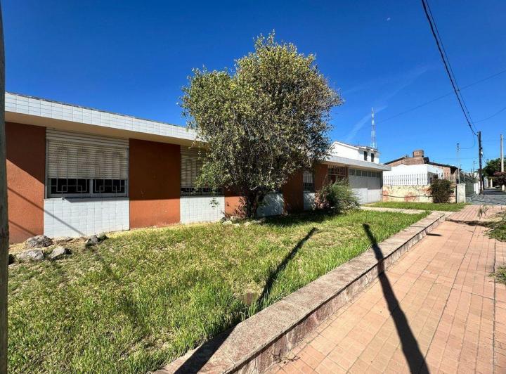 OPORT VTA CASA ALTOS D V CABRERA P REMODELAR 3