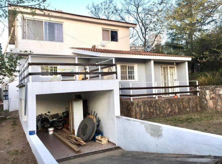 VENTA CASA MAS DEPARTAMENTO EN TANTI IDEAL RENTA 3