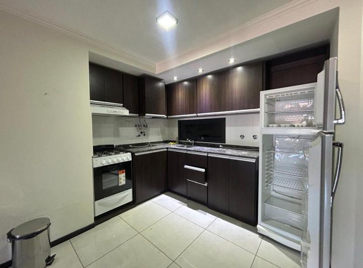 VENTA DEPARTAMENTO 1 DORMITORIO CON BALCON COCHERA 4