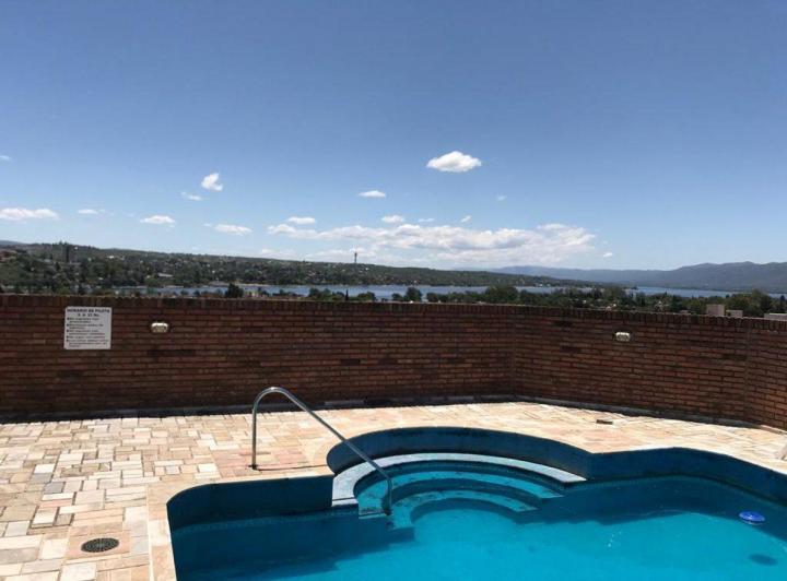 VENTA DEPTO 3 DORM. 3 BAÑOS CARLOS PAZ V DOMINGUEZ 5