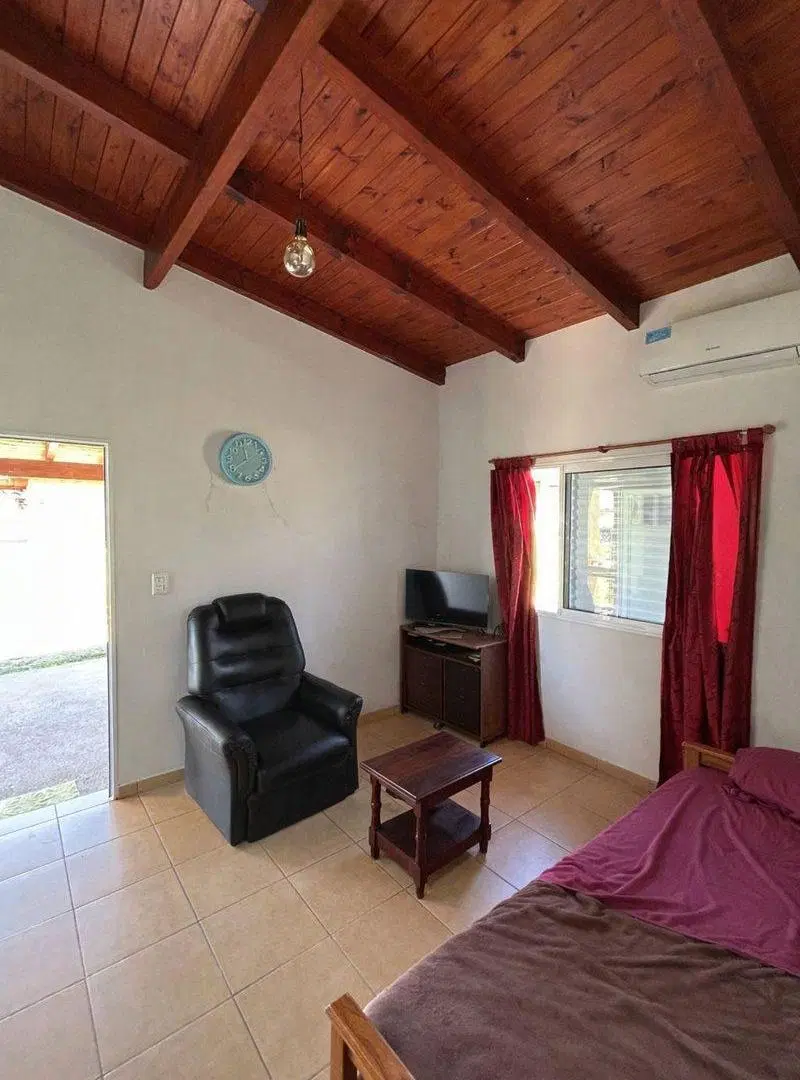 VENTA COMODA CASA 1 DORM SANTA MONICA 5