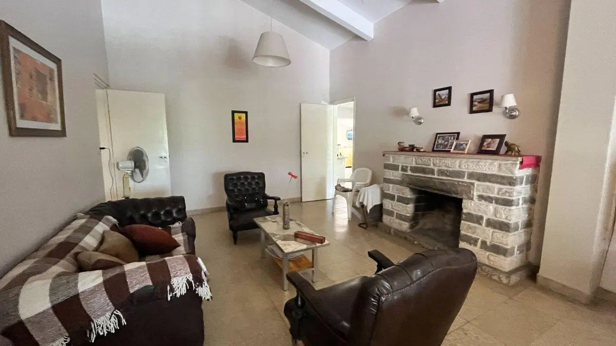 VENTA CASA 4 DOR 2 BAÑOS PARQUE EN VALLE HERMOSO 2