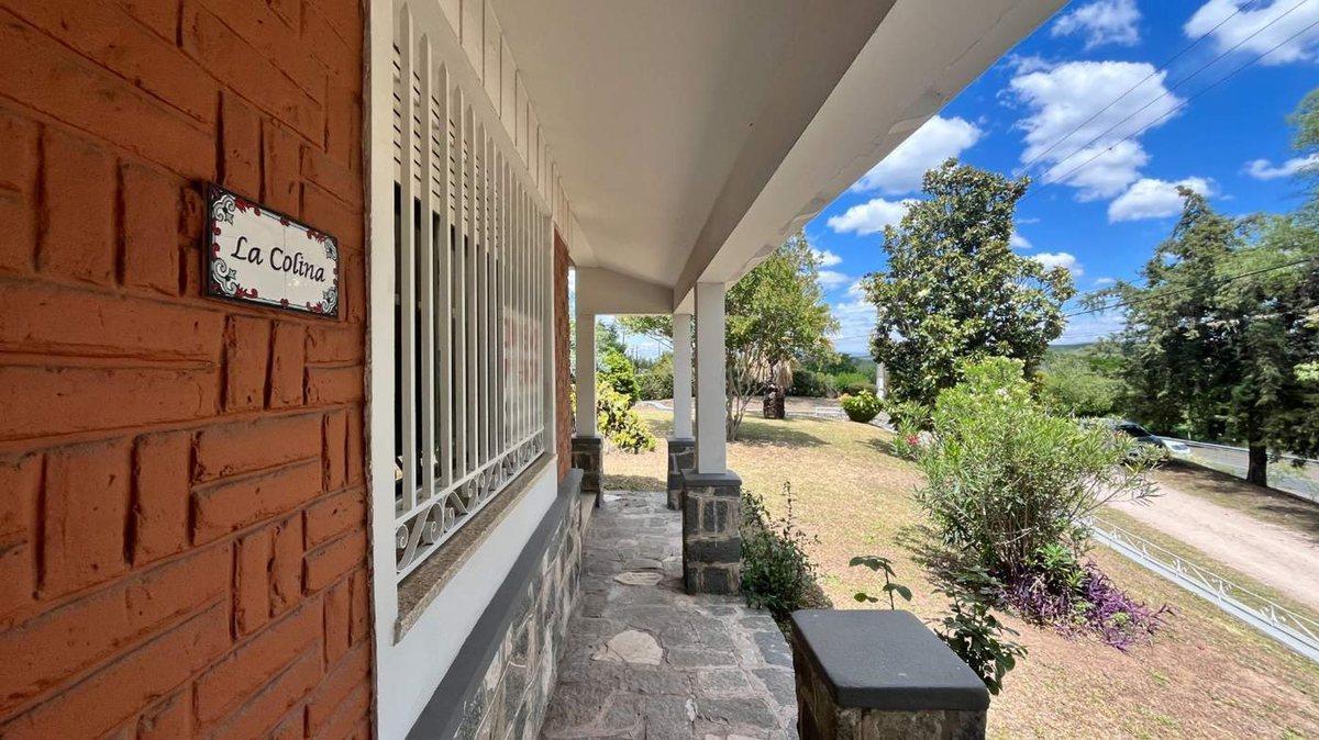 VENTA CASA 4 DOR 2 BAÑOS PARQUE EN VALLE HERMOSO