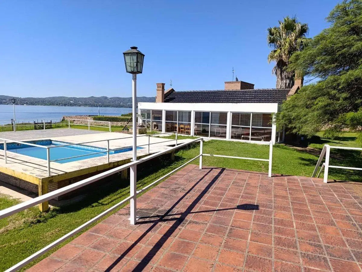 VENTA CHALET 3 DORM VILLA LAGO AZUL 4