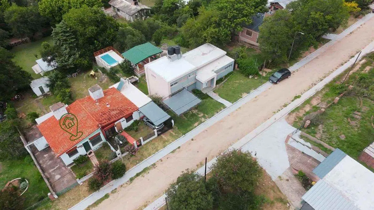 VENTA CASA TANTI 2 DORM PATIO PROXIMA AL RIO 2