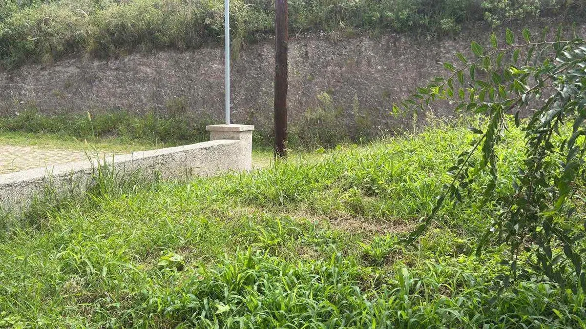 VENTA LOTE  APTO DUPLEX  BARRIO LOMAS DEL CHAÑAR 3