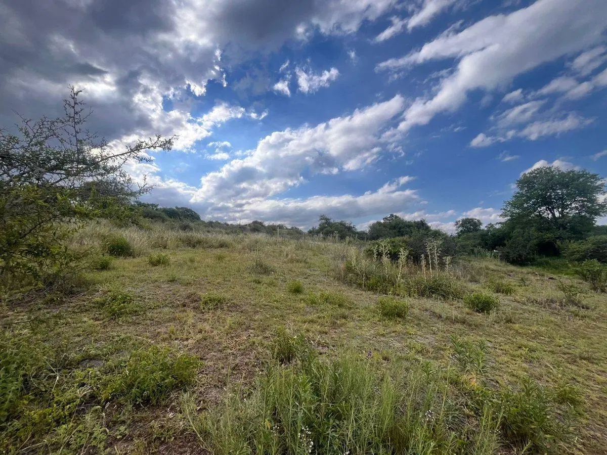 VENTA TERRENO ESQUINA TANTI 2900 MTS ESCRITURA 3