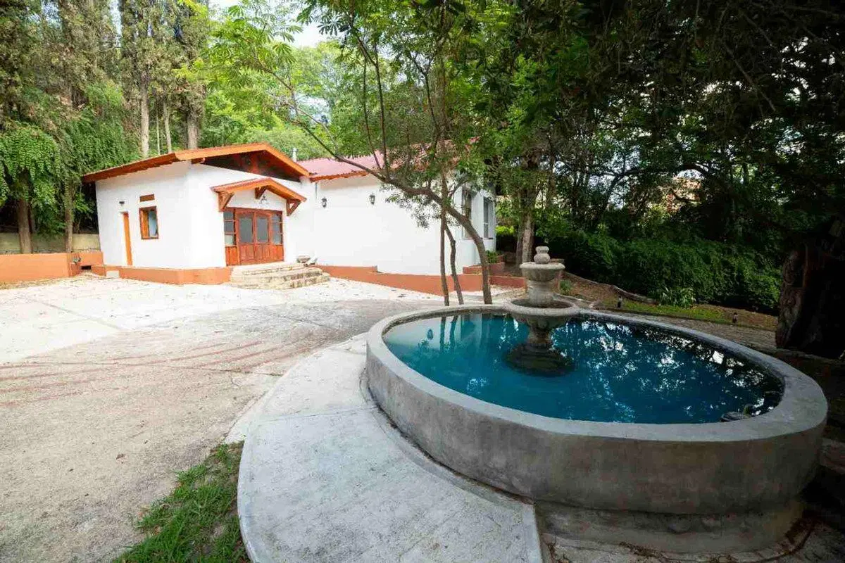 COMPLEJO TURISTICO CON CASONA VILLA EDEN LA FALDA 3