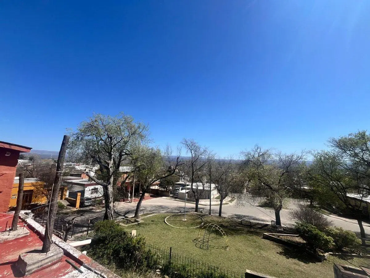VENTA CASA 3 DORM MAS DEPTO VILLA CARLOS PAZ 3