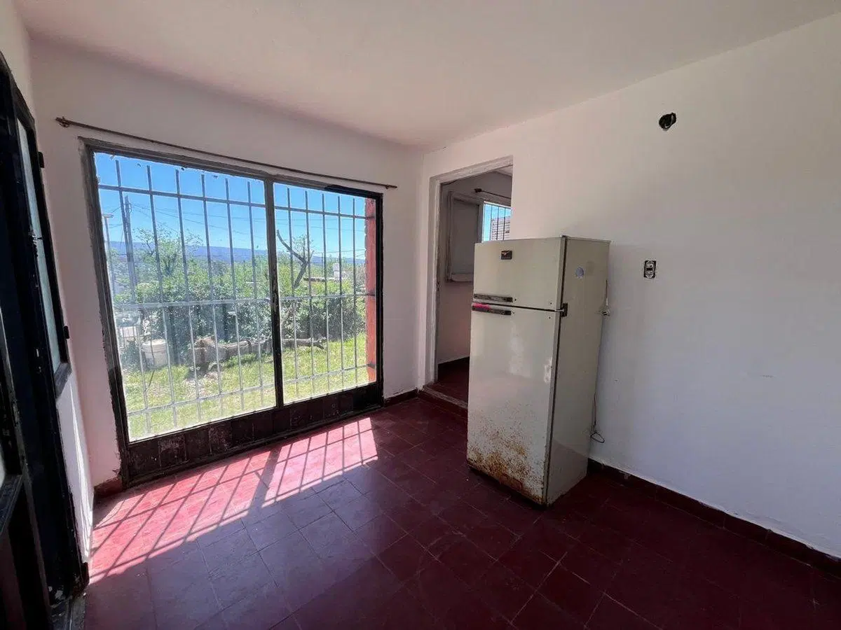 VENTA CASA 3 DORM MAS DEPTO VILLA CARLOS PAZ 5
