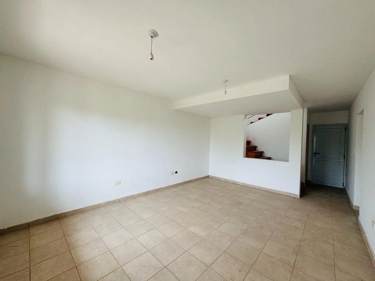 VENTA DUPLEX VILLA ALLENDE 3 Dorm Cochera Patio 5