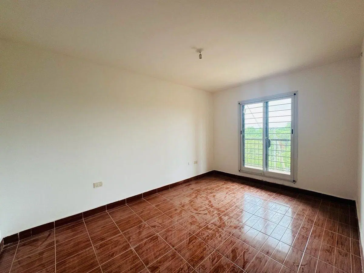 VENTA DUPLEX VILLA ALLENDE 3 Dorm Cochera Patio 2