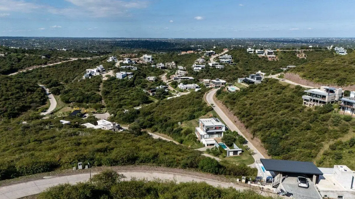 VENTA TERRENO LA CALERA LA DESEADA - PREMIUM 5
