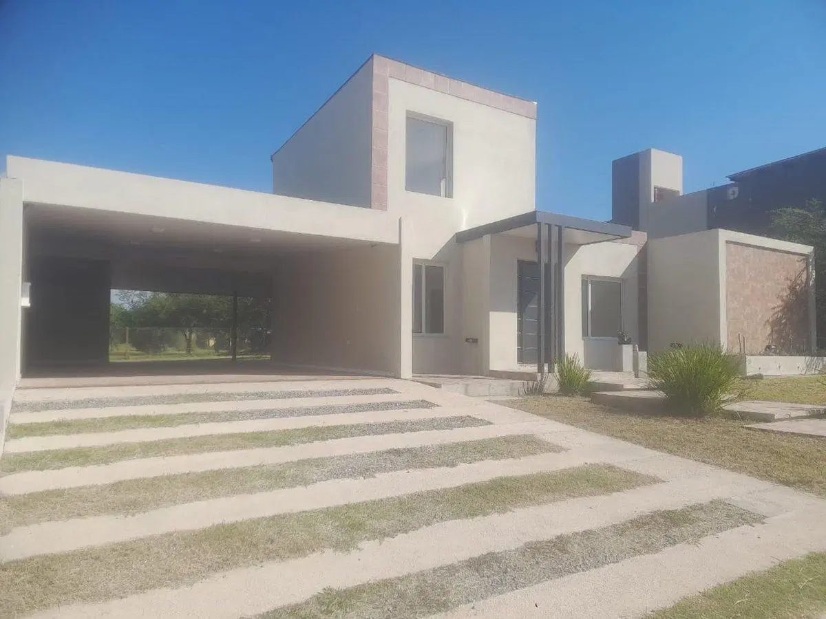 VENTA EXCLUSIVA CASA BELA VISTA 4 DORMITORIOS 4