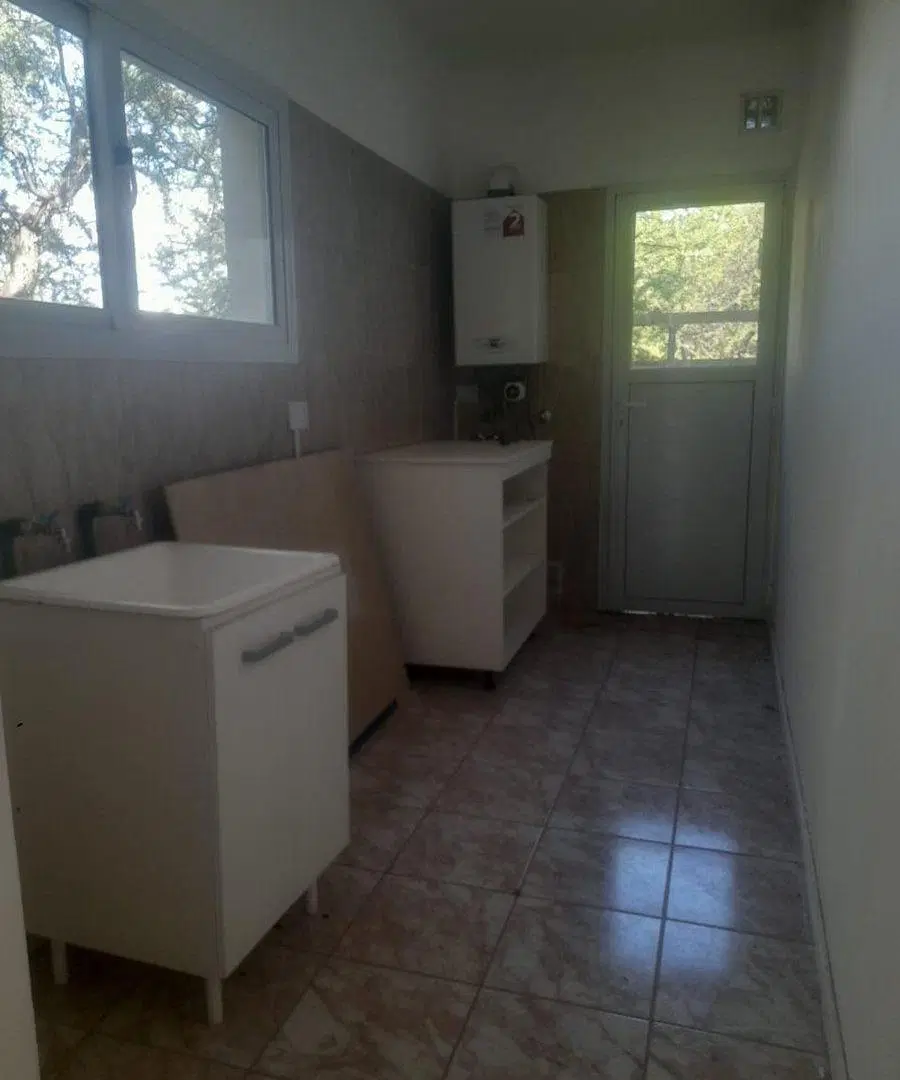 VENTA EXCLUSIVA CASA BELA VISTA 4 DORMITORIOS 5