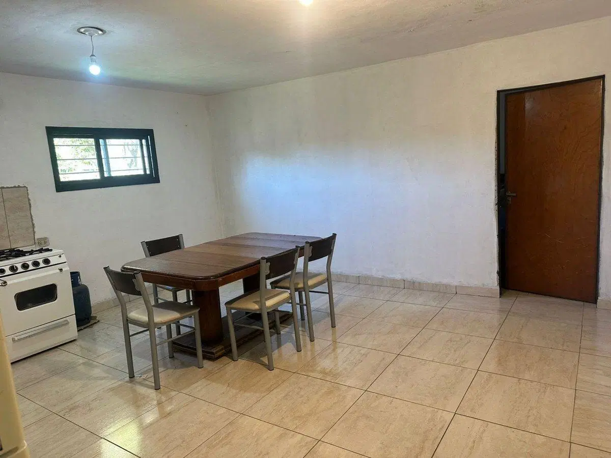 VENTA CASA 3 DORMITORIOS BARRIO EL CERRITO 5